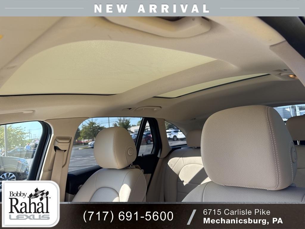 used 2021 Mercedes-Benz GLC 300 car, priced at $32,450