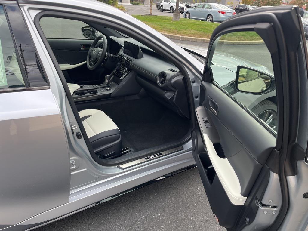 new 2025 Lexus IS 350 car, priced at $54,283