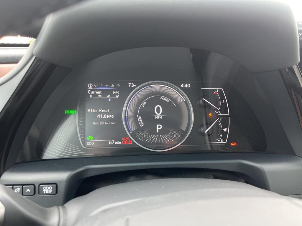 new 2025 Lexus ES 300h car, priced at $51,899