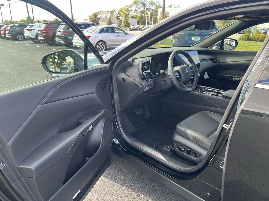 new 2025 Lexus RX 350 car, priced at $63,070