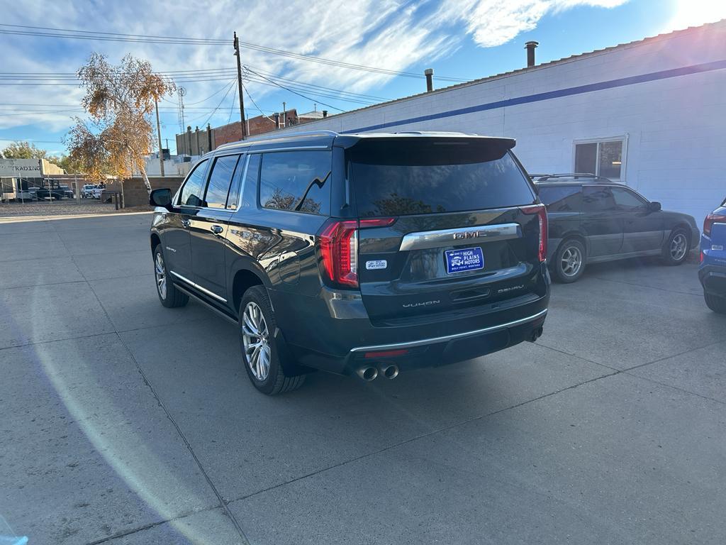 used 2022 GMC Yukon XL car