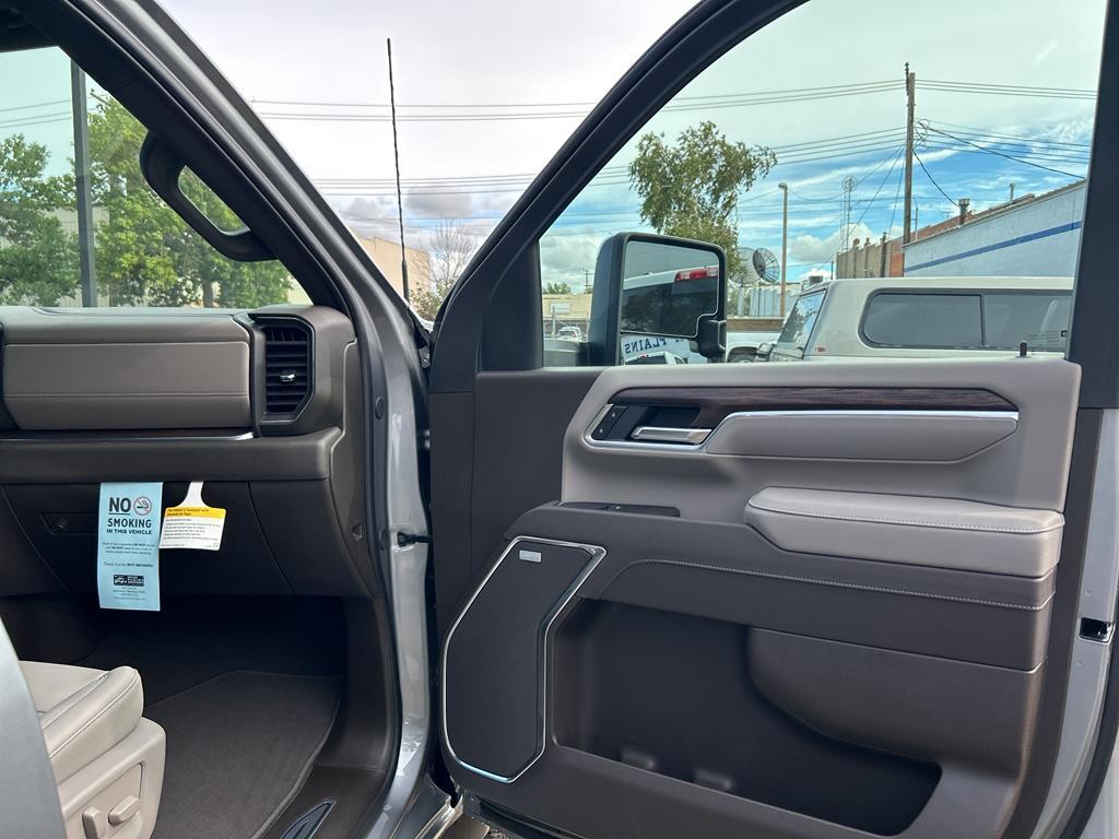 new 2025 GMC Sierra 3500 car, priced at $85,075