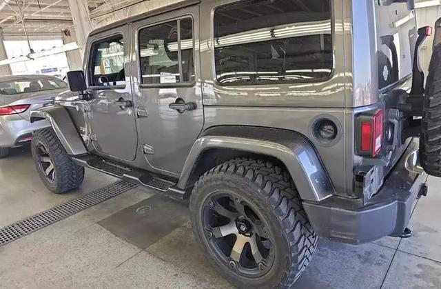 used 2016 Jeep Wrangler Unlimited car, priced at $26,995