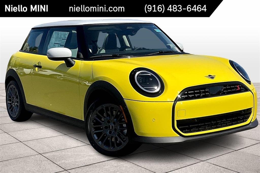 used 2025 MINI Hardtop car, priced at $32,692