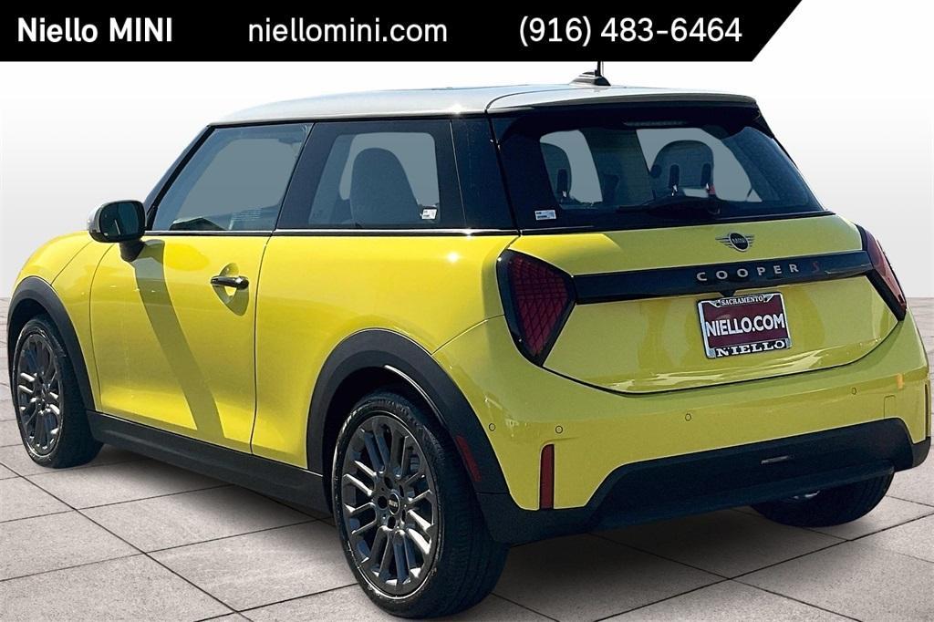 used 2025 MINI Hardtop car, priced at $32,692