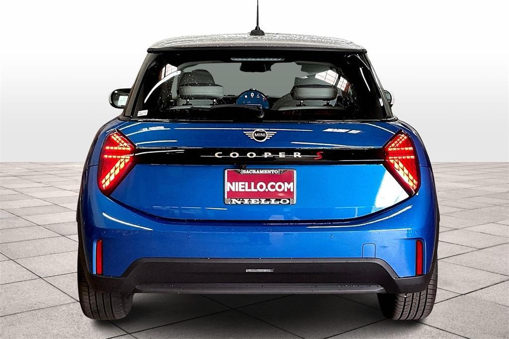 new 2025 MINI Hardtop car, priced at $37,810