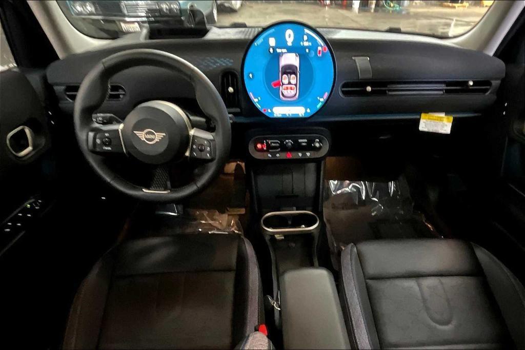used 2025 MINI Hardtop car, priced at $32,992