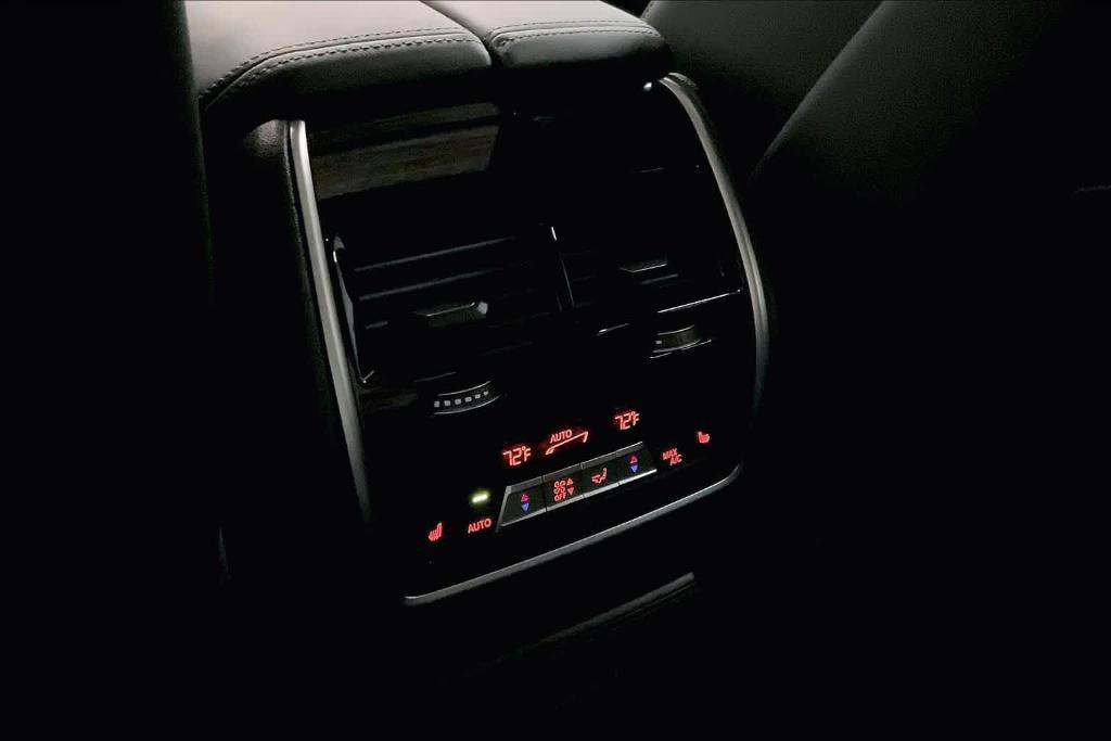 new 2026 BMW X6 car, priced at $100,275