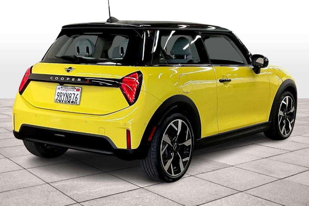 used 2025 MINI Hardtop car, priced at $31,991