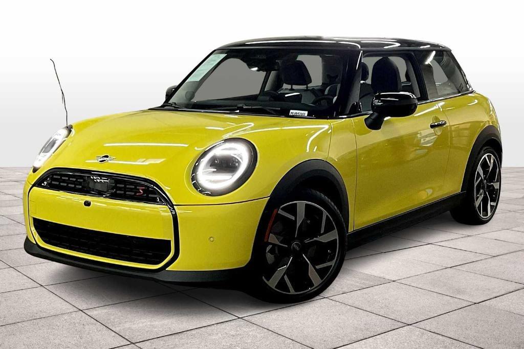 used 2025 MINI Hardtop car, priced at $31,991