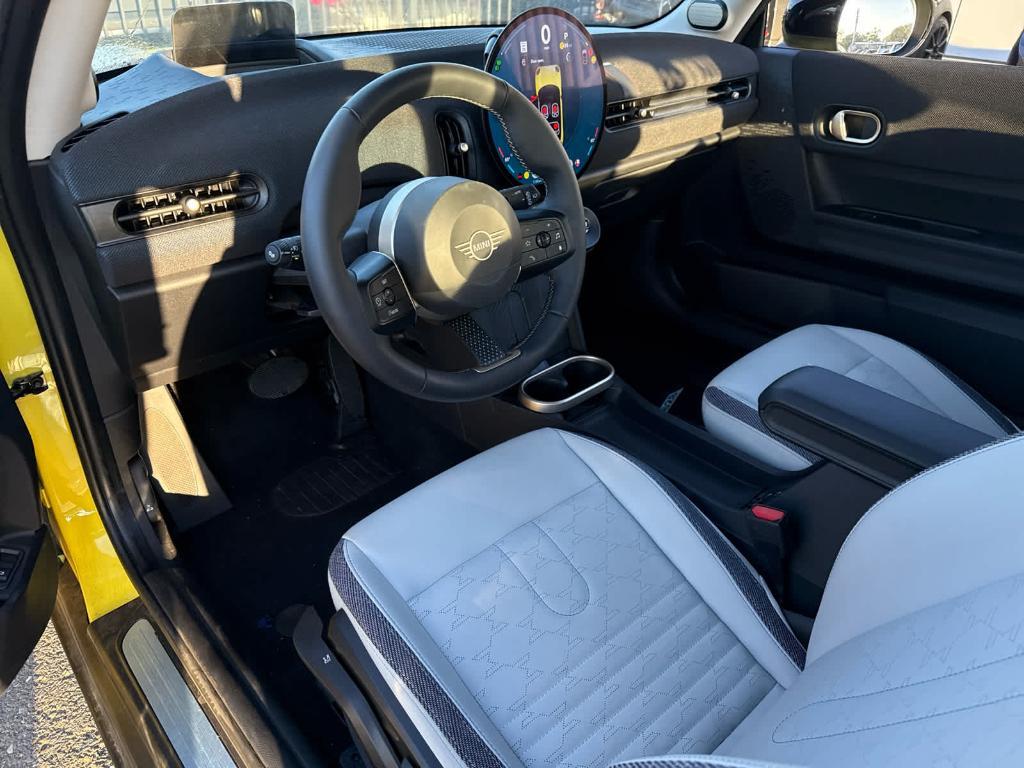 used 2025 MINI Hardtop car, priced at $31,991