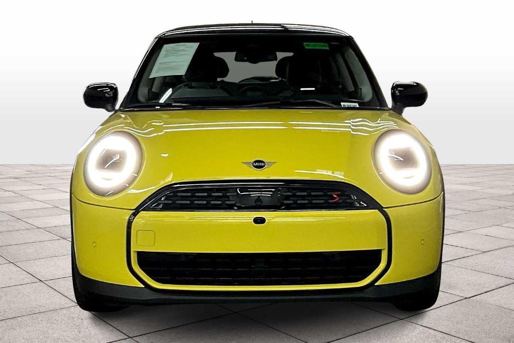 used 2025 MINI Hardtop car, priced at $31,991