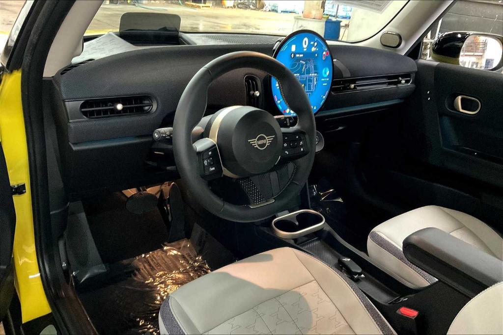 used 2025 MINI Hardtop car, priced at $31,991