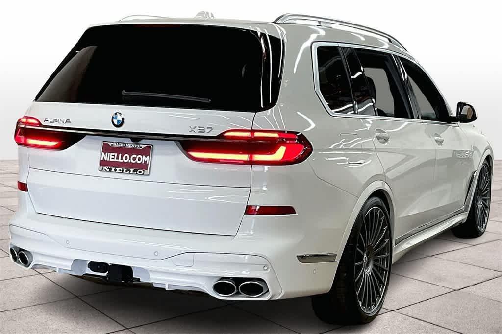 new 2025 BMW ALPINA XB7 car, priced at $159,695