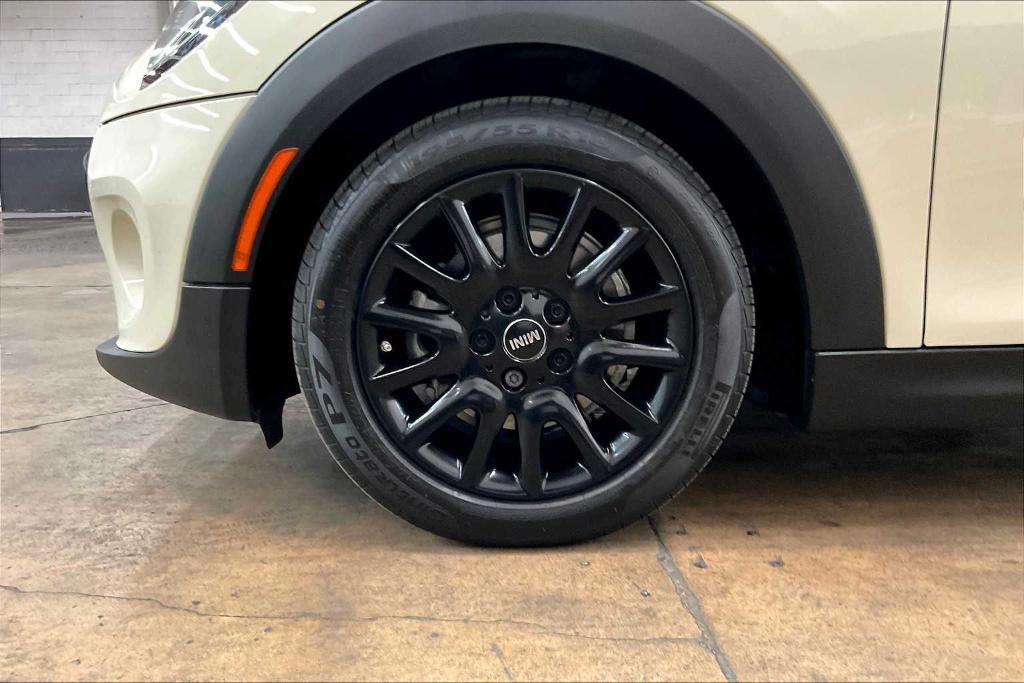 used 2015 MINI Hardtop car, priced at $9,999