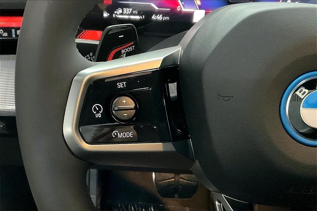 new 2025 BMW 550e car, priced at $80,125