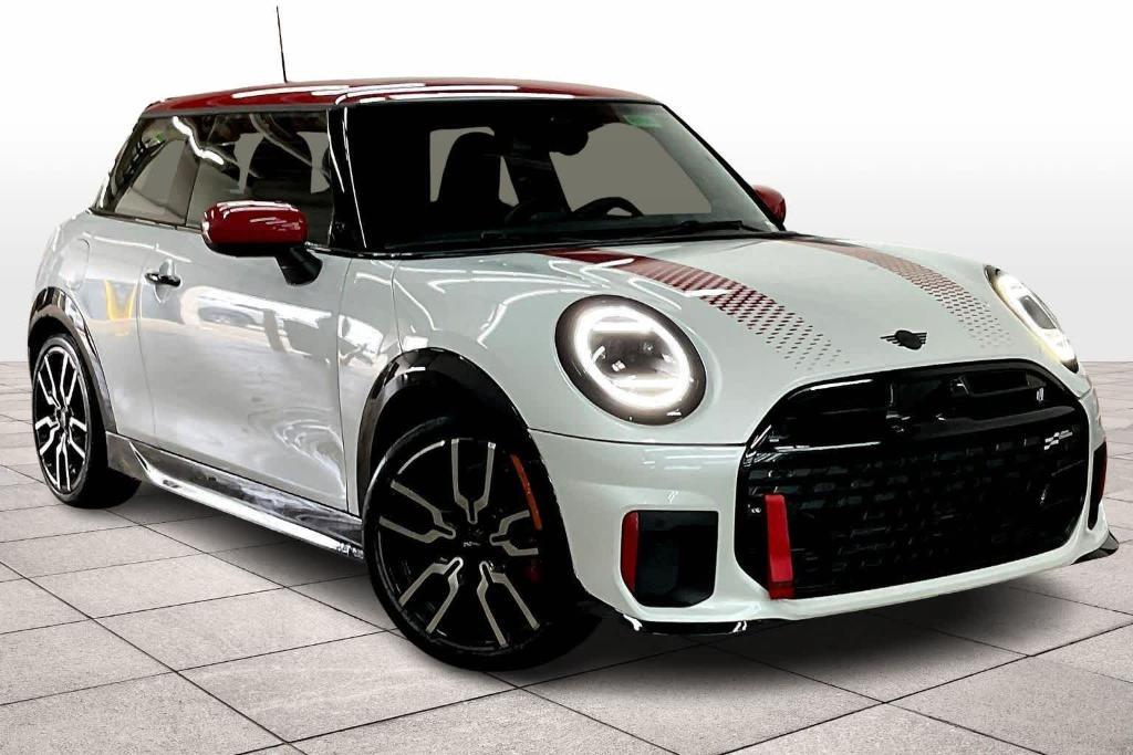 used 2025 MINI Hardtop car, priced at $36,696
