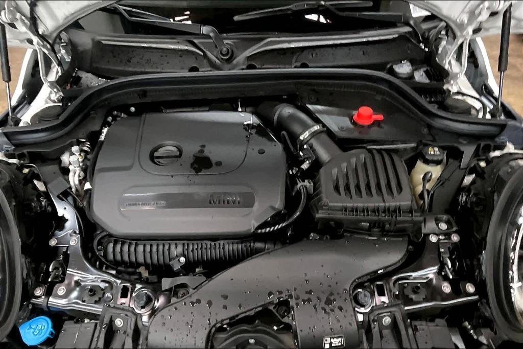used 2024 MINI Hardtop car, priced at $27,697