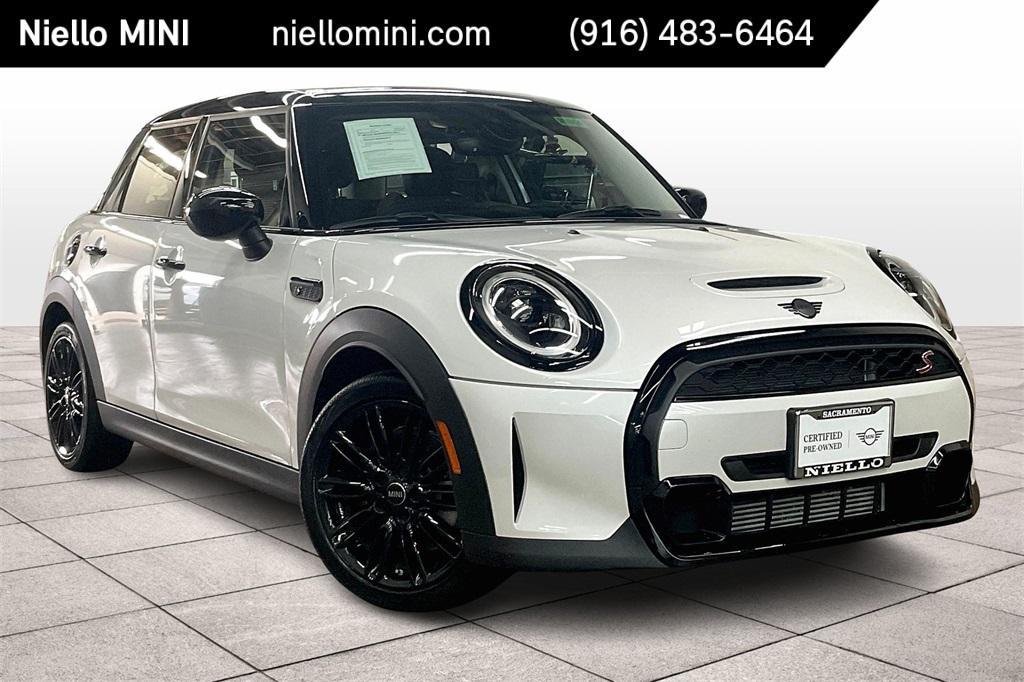 used 2024 MINI Hardtop car, priced at $28,698