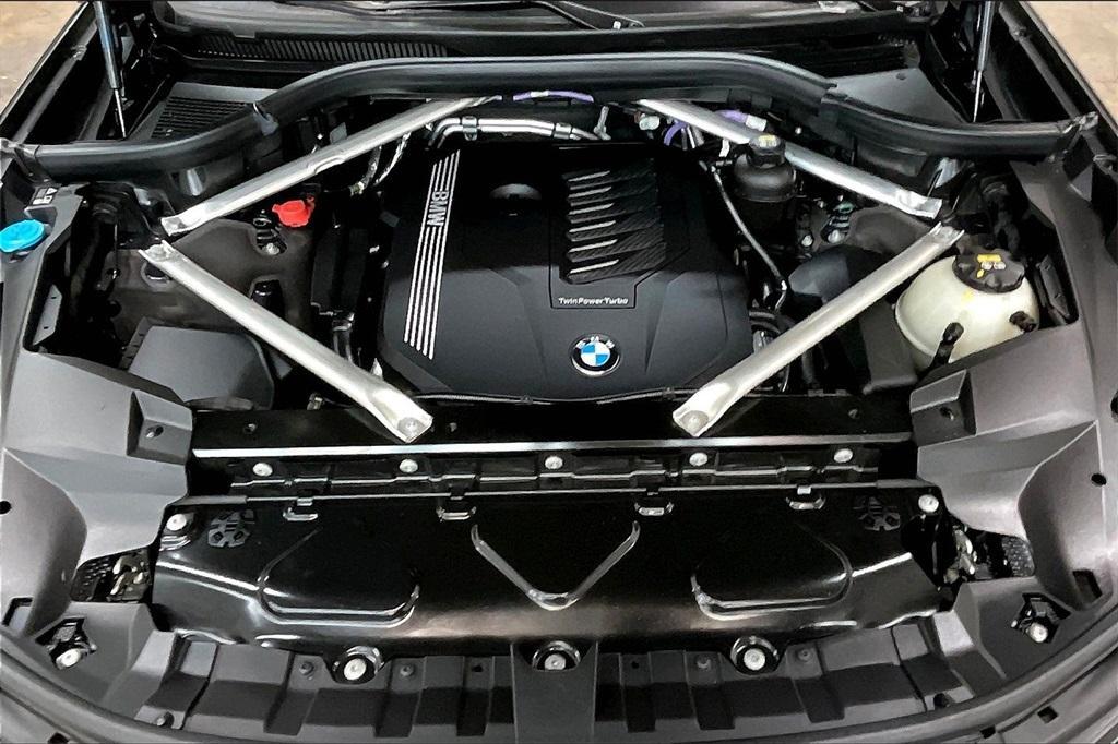 used 2022 BMW X7 car, priced at $45,695
