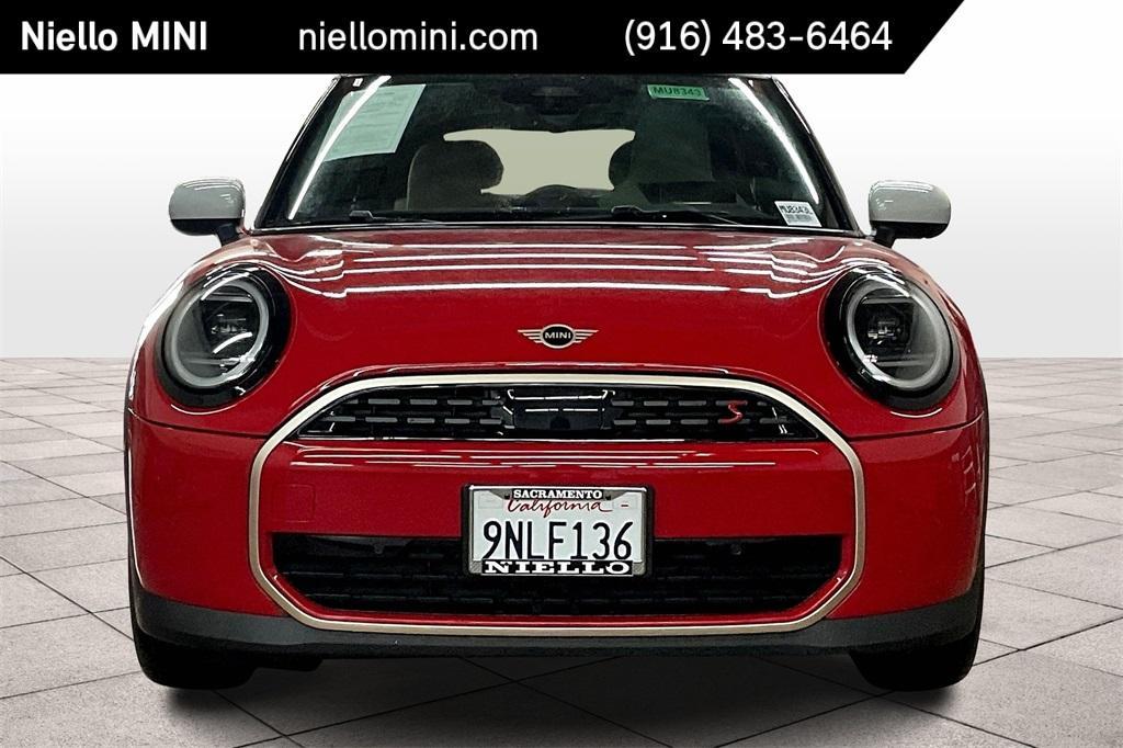 used 2025 MINI Hardtop car, priced at $32,992