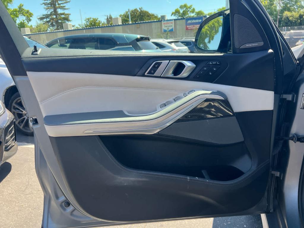 used 2024 BMW X7 car, priced at $89,698