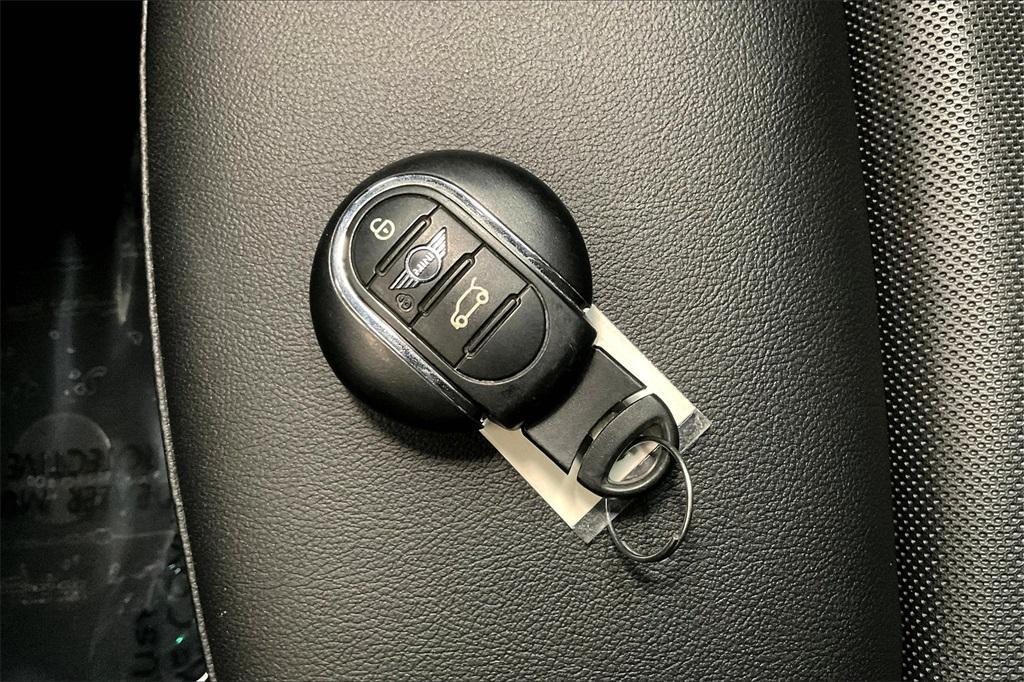 used 2022 MINI Convertible car, priced at $26,996