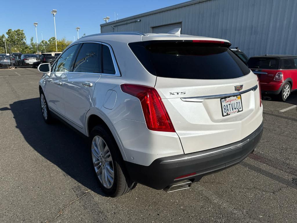 used 2017 Cadillac XT5 car, priced at $19,393