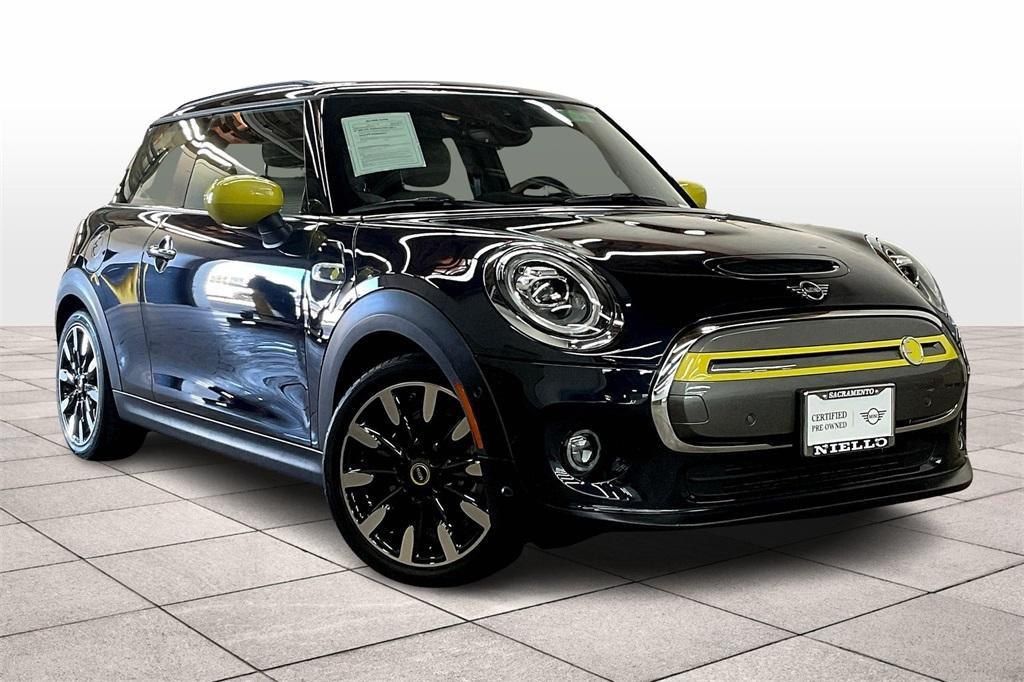 used 2021 MINI SE Hardtop car, priced at $23,160