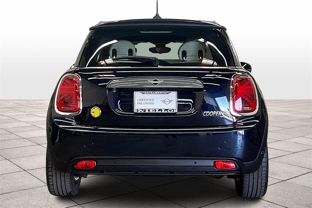 used 2021 MINI SE Hardtop car, priced at $23,160