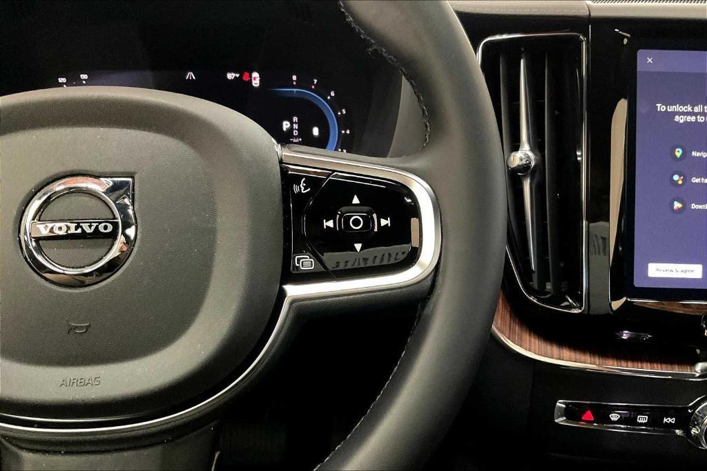 used 2024 Volvo XC60 car, priced at $43,993