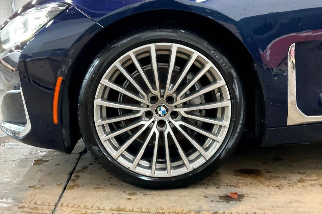 used 2022 BMW 740 car, priced at $43,993