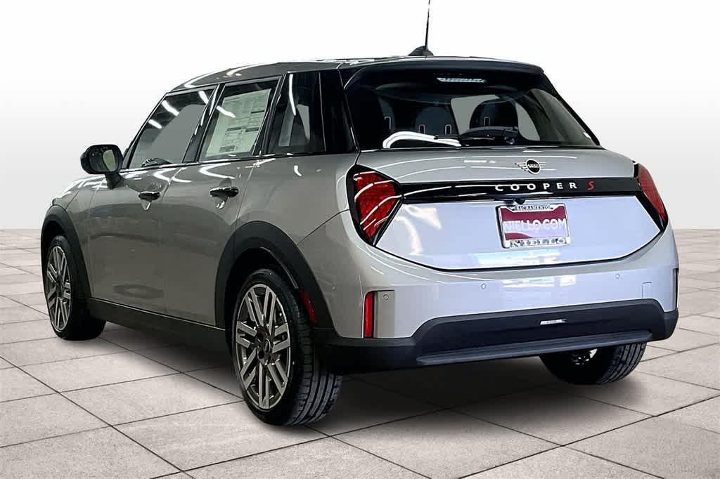 new 2025 MINI Hardtop car, priced at $36,680