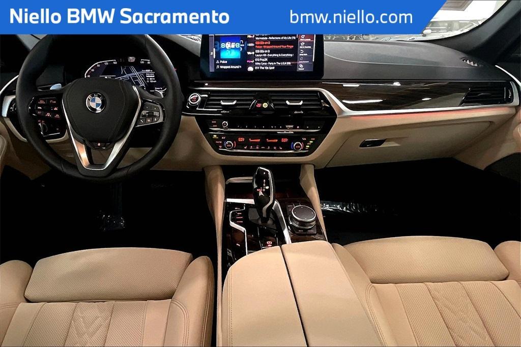 used 2023 BMW 540 car, priced at $49,994