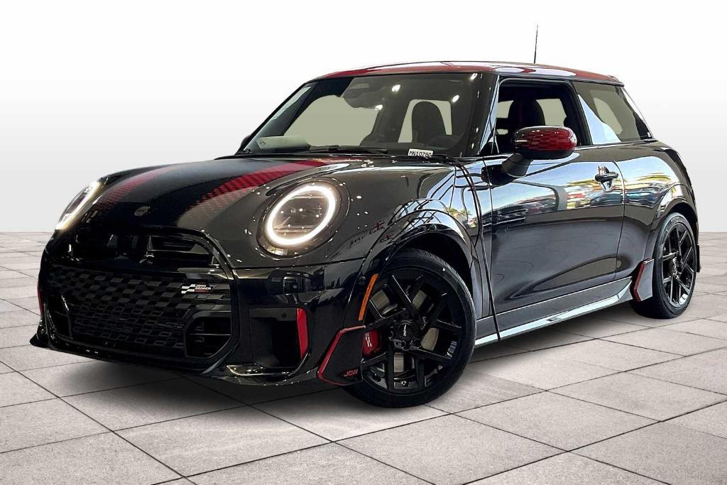 new 2025 MINI Hardtop car, priced at $45,330