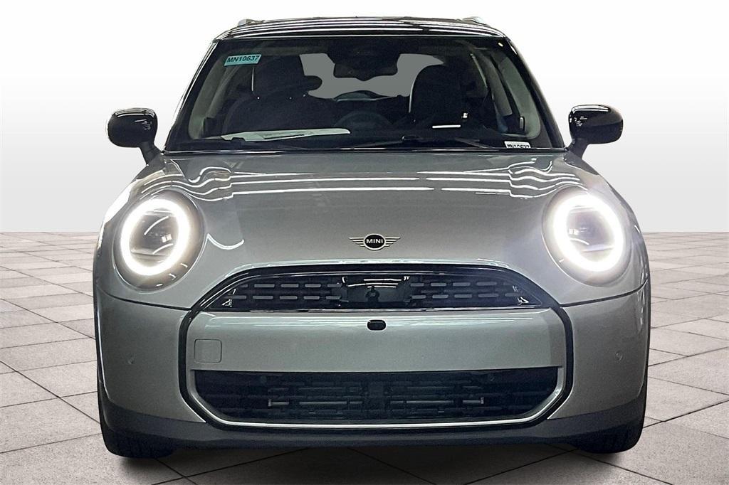 new 2025 MINI Hardtop car, priced at $34,330