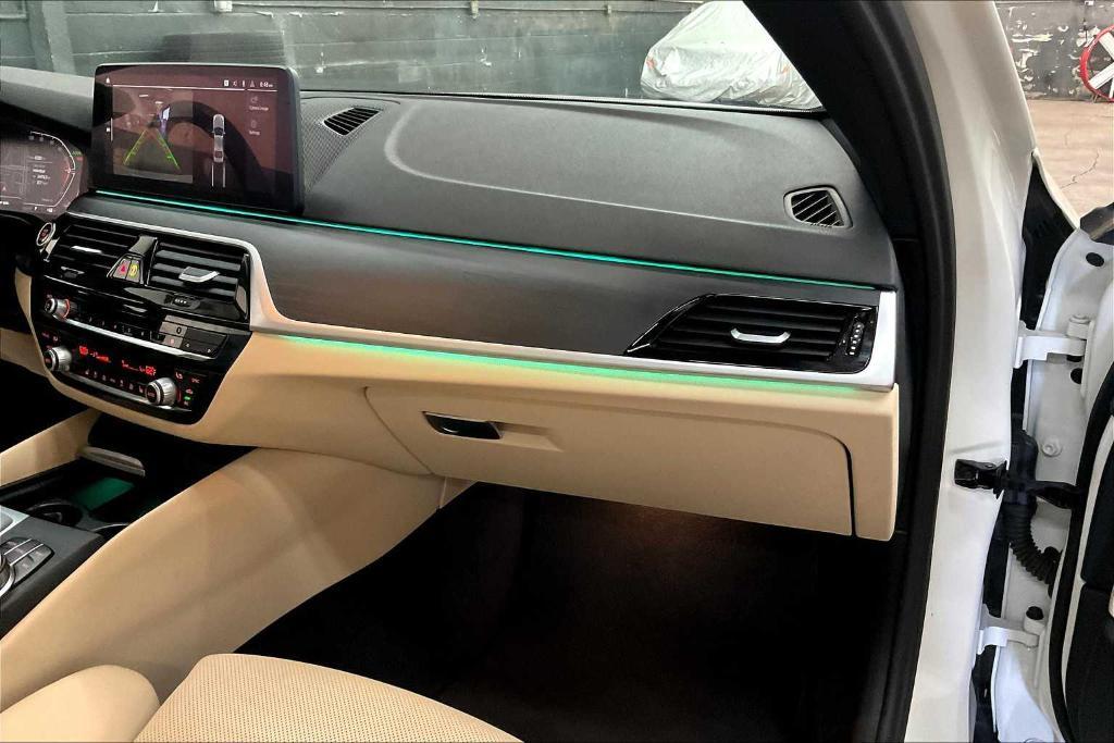 used 2023 BMW 540 car, priced at $41,063