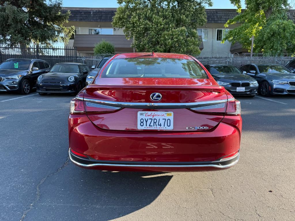 used 2022 Lexus ES 300h car, priced at $38,544