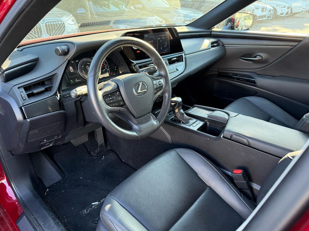 used 2022 Lexus ES 300h car, priced at $38,544
