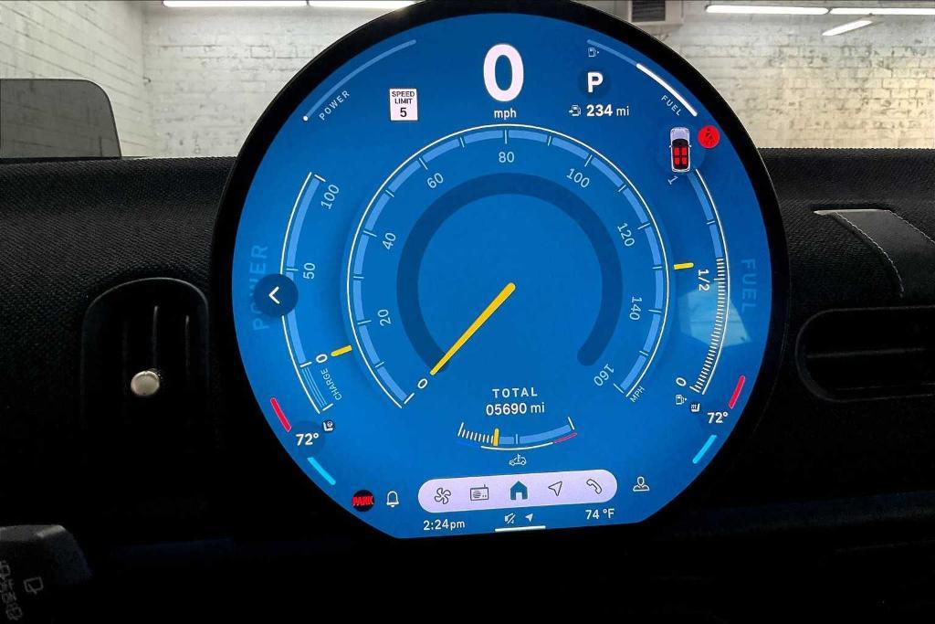used 2025 MINI Hardtop car, priced at $31,991