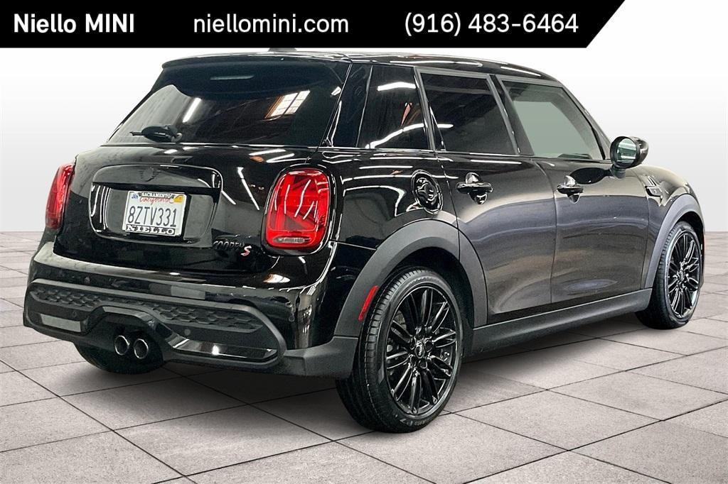 used 2022 MINI Hardtop car, priced at $23,693