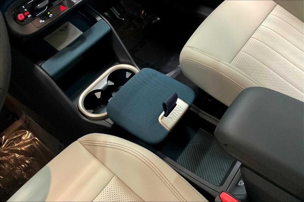 new 2025 MINI Countryman car, priced at $43,925