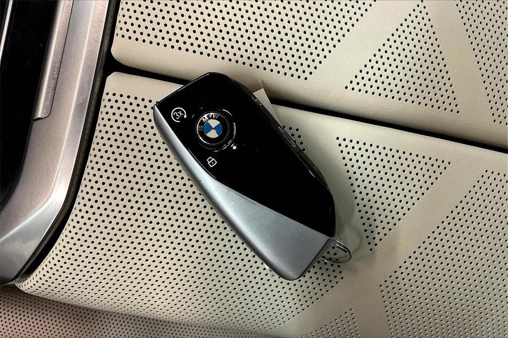 used 2023 BMW i7 car, priced at $75,695