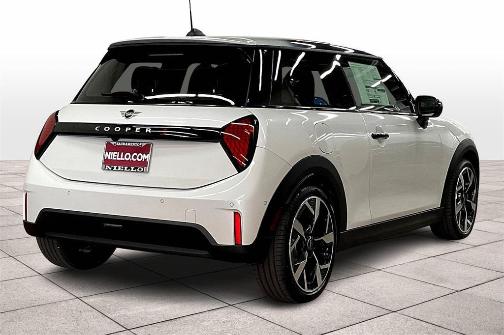 new 2025 MINI Hardtop car, priced at $37,720