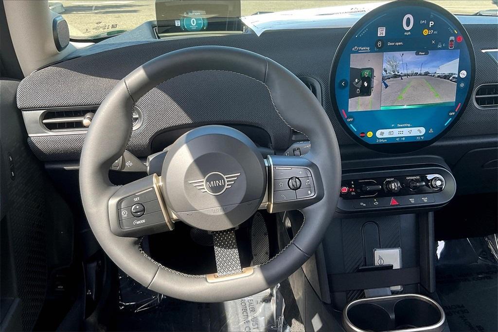 new 2025 MINI Hardtop car, priced at $37,475