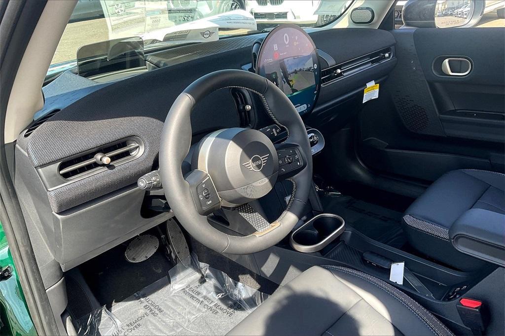 new 2025 MINI Hardtop car, priced at $37,475