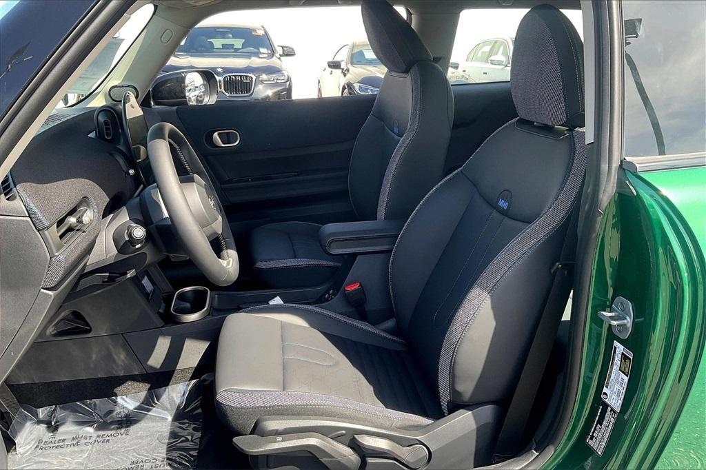 new 2025 MINI Hardtop car, priced at $37,475