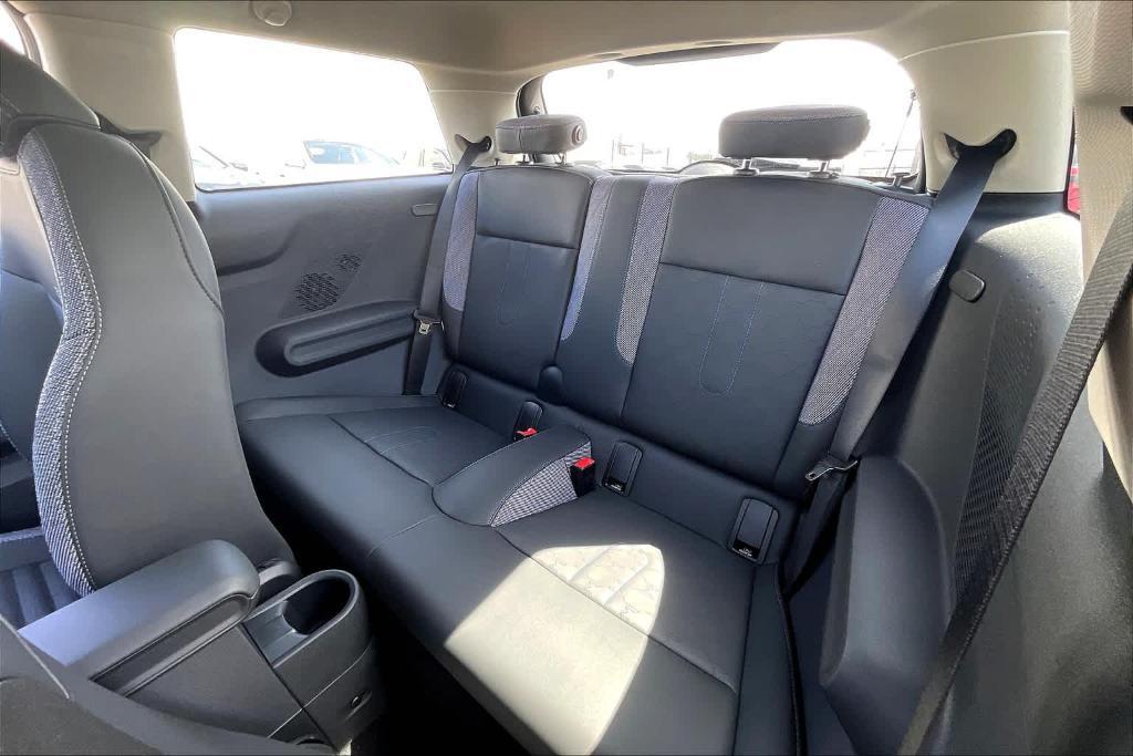 new 2025 MINI Hardtop car, priced at $37,475
