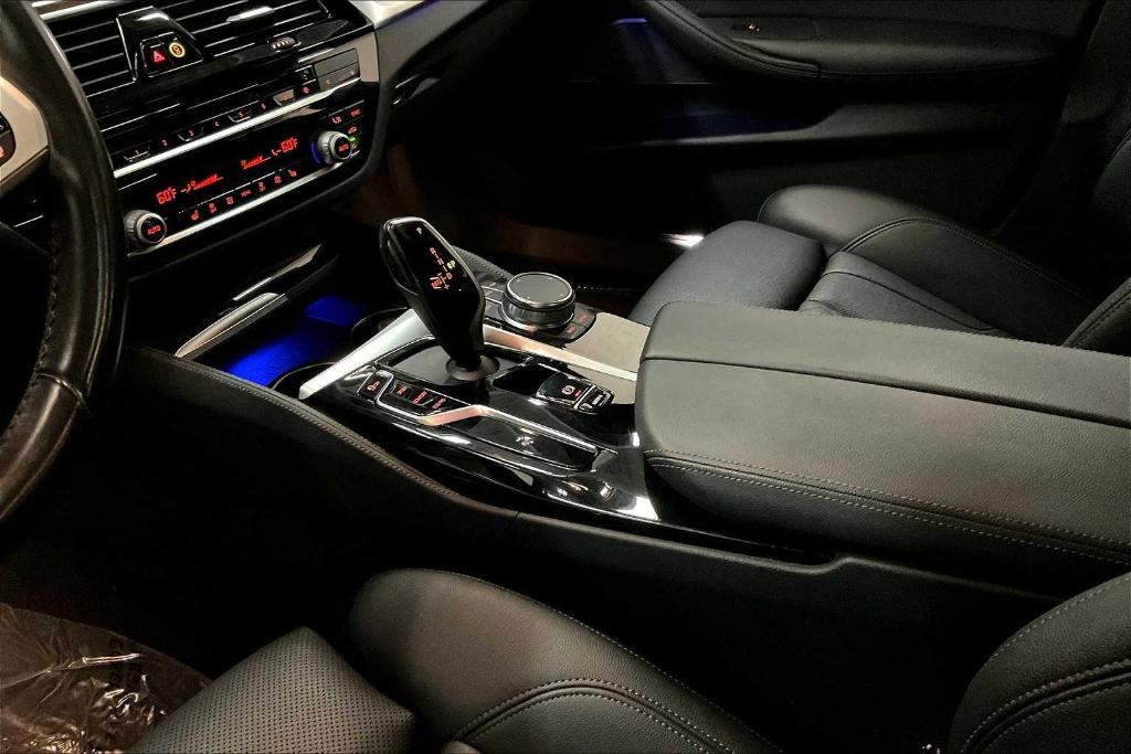used 2022 BMW 540 car, priced at $41,882