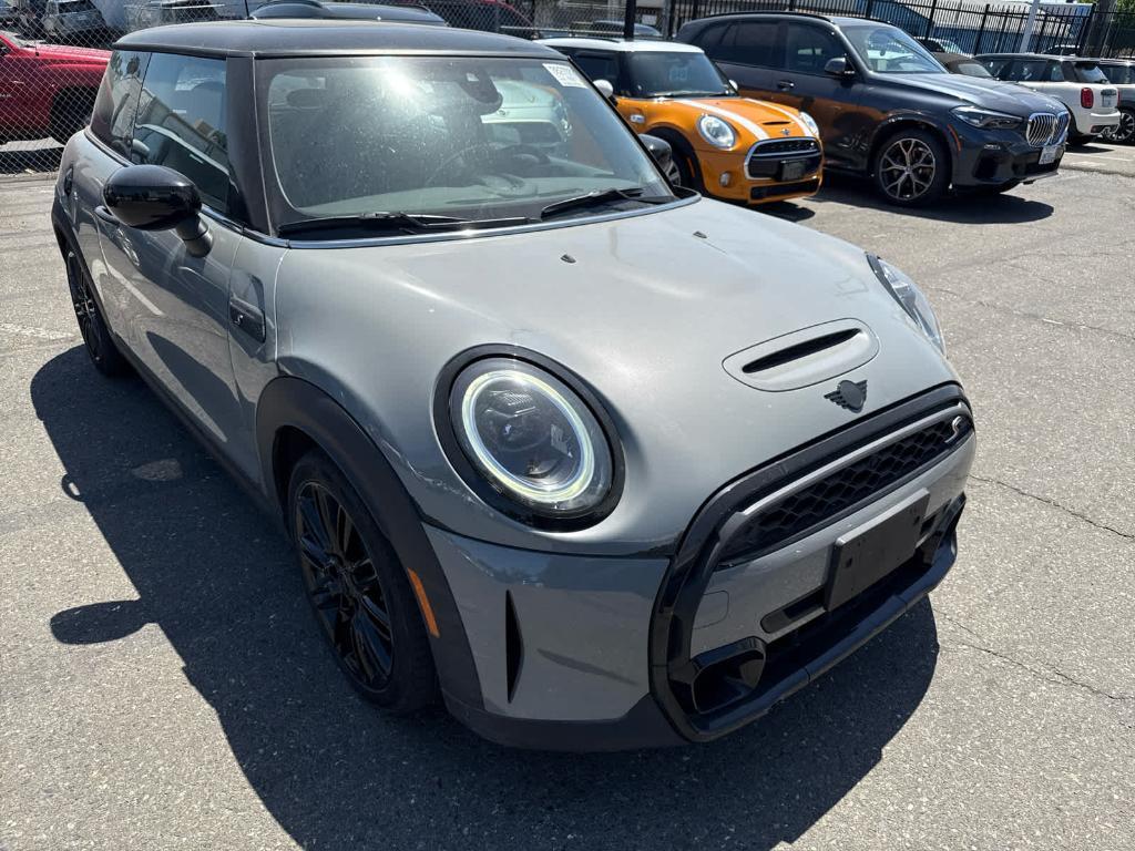 used 2023 MINI Hardtop car, priced at $28,998
